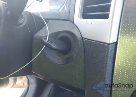 2010 Jeep Grand Cherokee Laredo z USA, uszkodzony, nr VIN 1J4PR4GK7AC148529